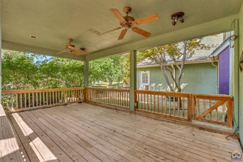 Tiny photo for 615 W Willow Ln, Ottawa, KS 66067 (MLS # 246466)