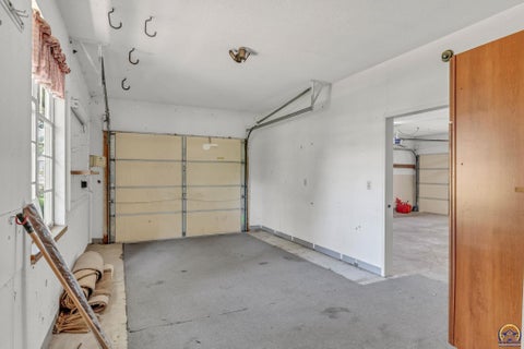 Tiny photo for 615 W Willow Ln, Ottawa, KS 66067 (MLS # 246466)