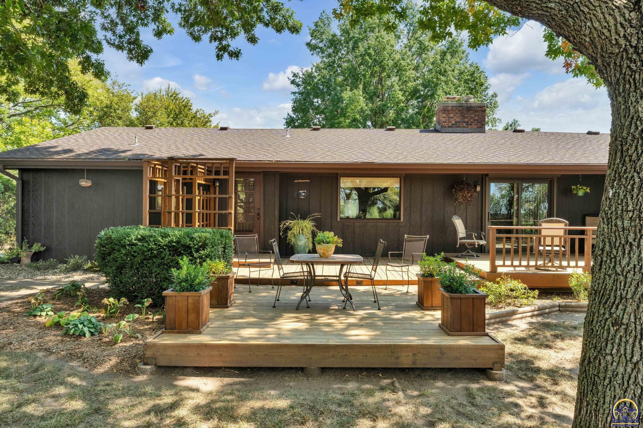 Silver Lake, Kansas 66539, United States, 5 Bedrooms Bedrooms, ,3 BathroomsBathrooms,Residential,Pending,43715