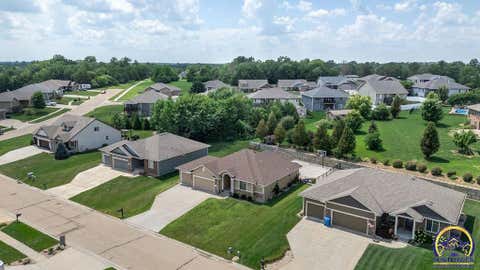 Tiny photo for 5818 SW 55th St, Topeka, KS 66610 (MLS # 245617)