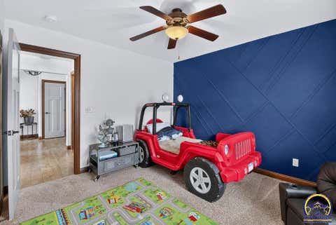 Tiny photo for 5818 SW 55th St, Topeka, KS 66610 (MLS # 245617)