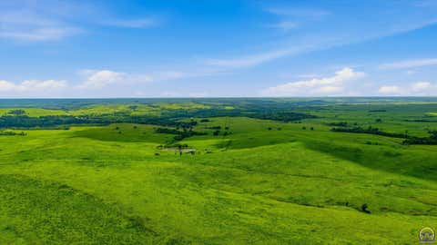 Photo of 00000 Dawsons Hill Rd, Alma, KS 66401 (MLS # 245737)