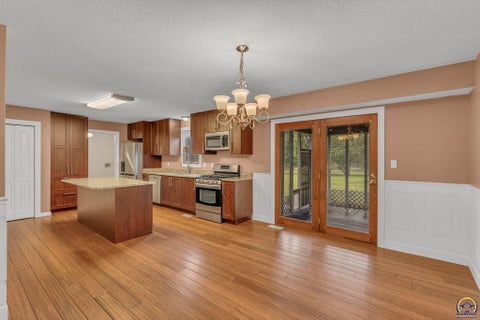 Tiny photo for 4835 SE 49th St, Berryton, KS 66409 (MLS # 246814)