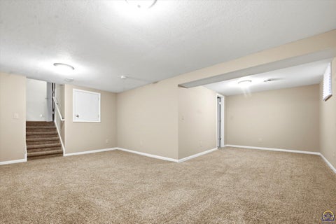 Tiny photo for 3211 SW 32nd St, Topeka, KS 66614 (MLS # 247092)