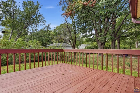 Tiny photo for 3211 SW 32nd St, Topeka, KS 66614 (MLS # 247092)