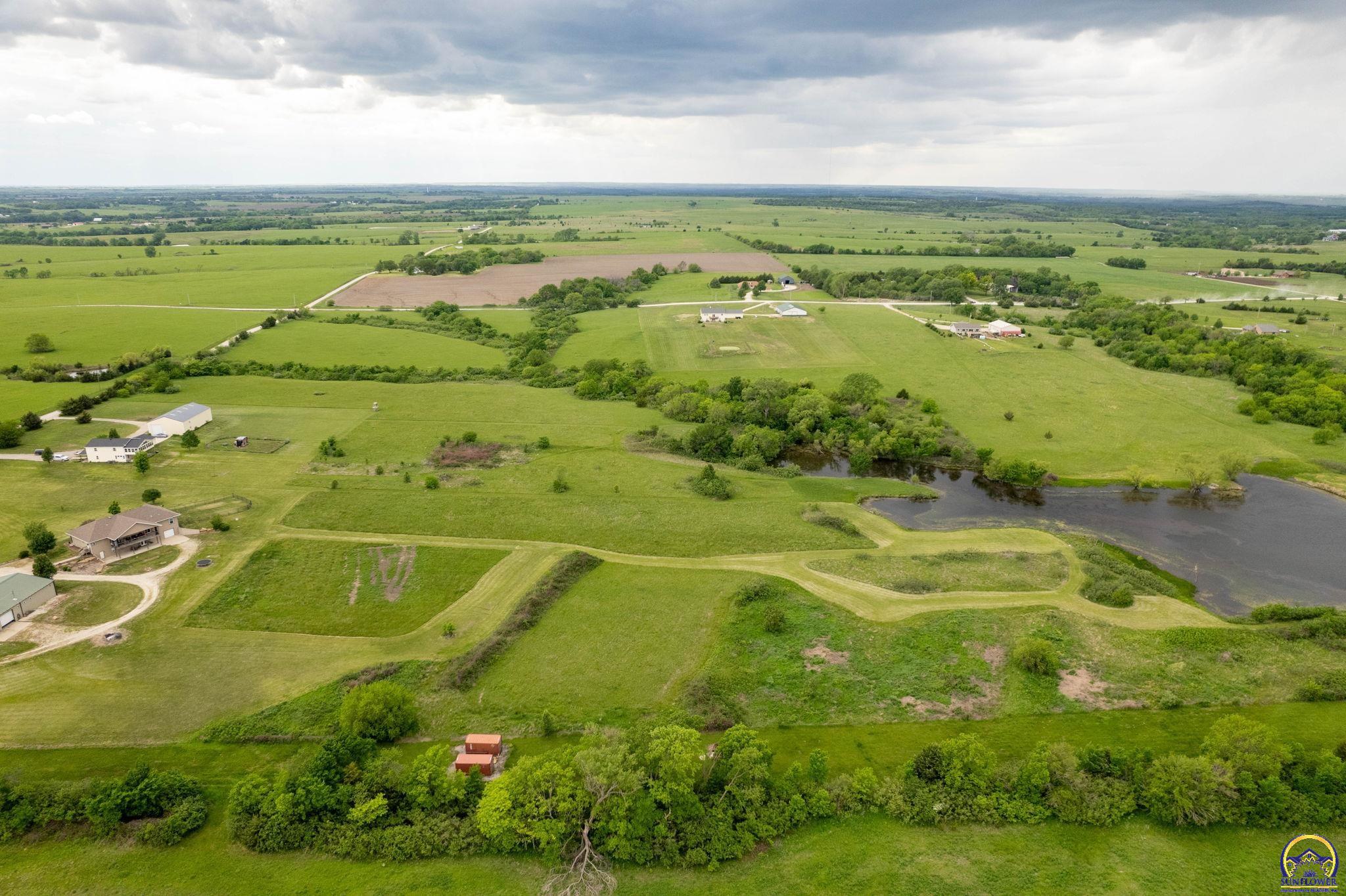 Auburn, Kansas 66402, United States, 5 Bedrooms Bedrooms, ,3 BathroomsBathrooms,Residential,Pending,57834
