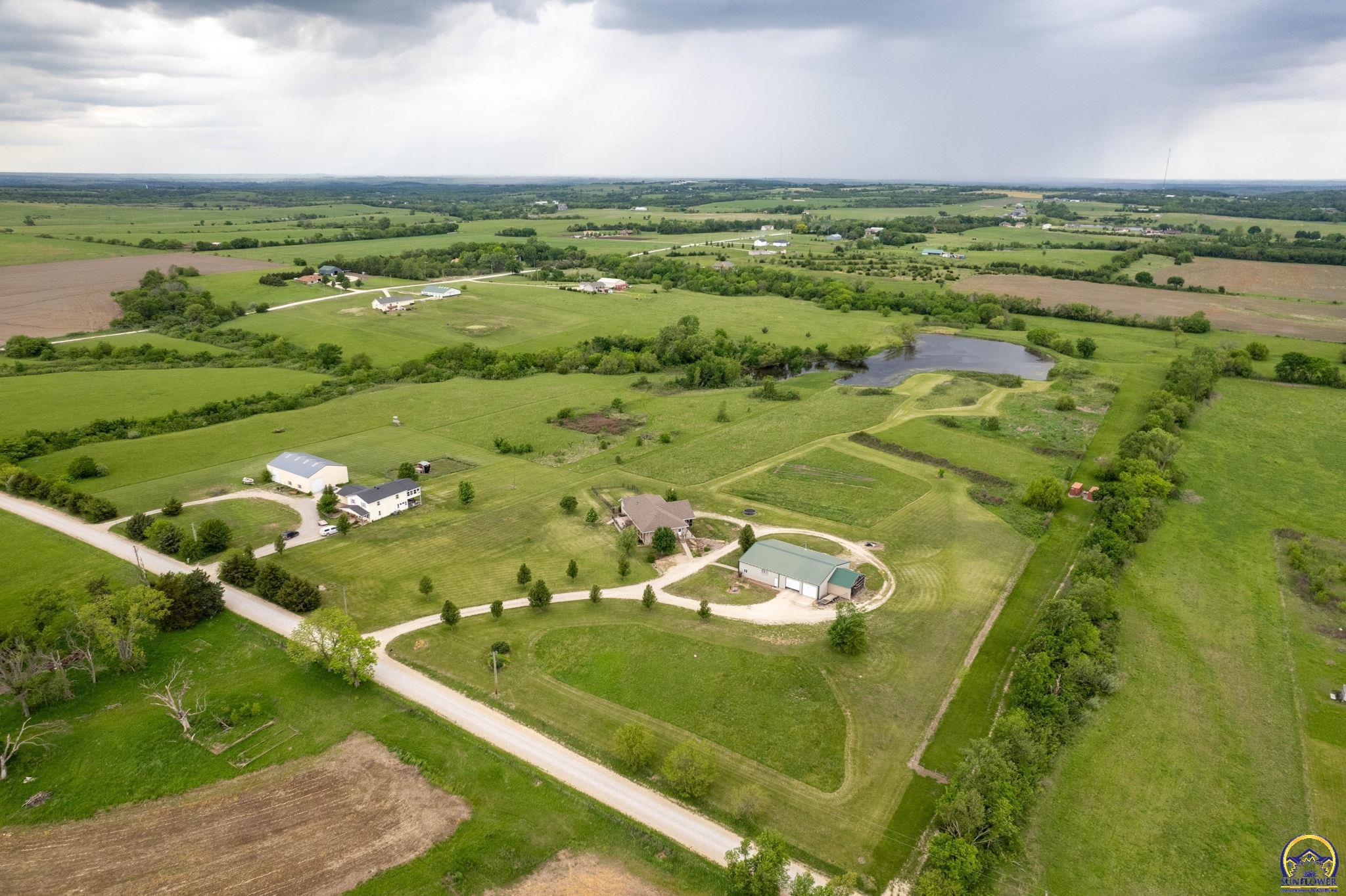 Auburn, Kansas 66402, United States, 5 Bedrooms Bedrooms, ,3 BathroomsBathrooms,Residential,Pending,57834