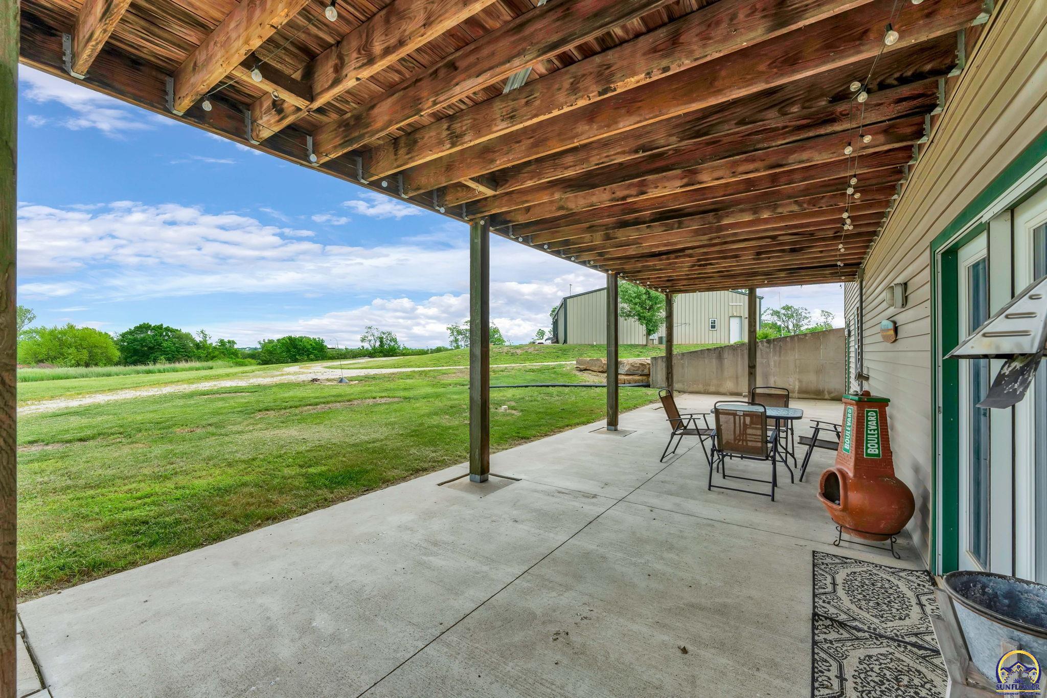 Auburn, Kansas 66402, United States, 5 Bedrooms Bedrooms, ,3 BathroomsBathrooms,Residential,Pending,57834