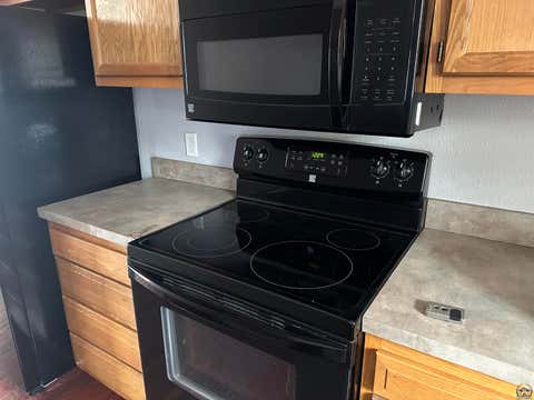 Tiny photo for 5503 SW Chapella St, Topeka, KS 66614 (MLS # 244867)