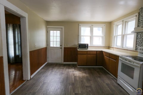 Tiny photo for 19 Exchange St, Emporia, KS 66801 (MLS # 246781)