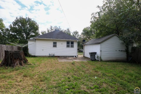 Tiny photo for 19 Exchange St, Emporia, KS 66801 (MLS # 246781)