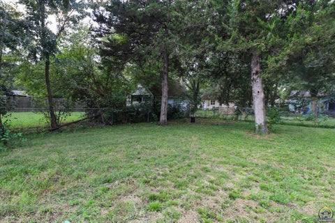 Tiny photo for 19 Exchange St, Emporia, KS 66801 (MLS # 246781)