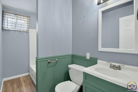 Tiny photo for 2833 SW Hillcrest Rd, Topeka, KS 66614 (MLS # 245960)