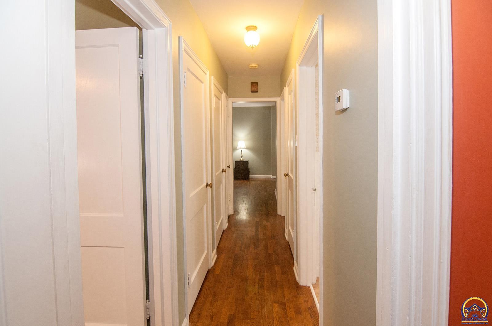 Topeka, Kansas, United States, 3 Bedrooms Bedrooms, ,2 BathroomsBathrooms,Residential,Pending,26268