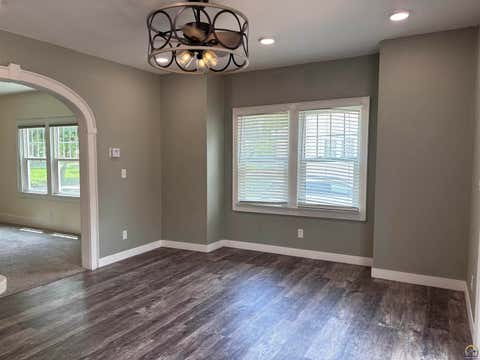 Tiny photo for 1509 West St, Emporia, KS 66801 (MLS # 245087)