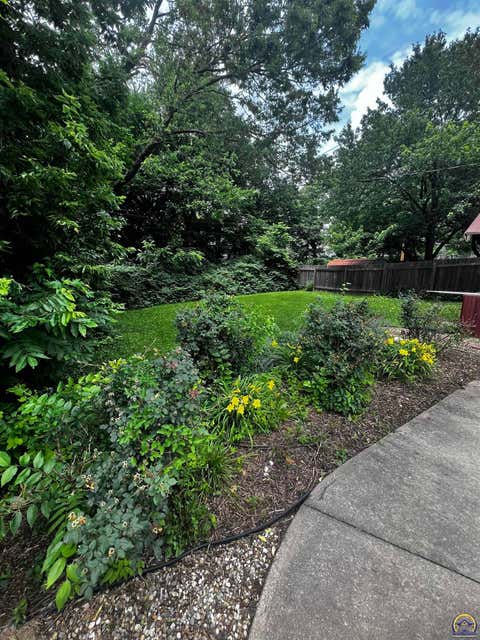 Tiny photo for 1509 West St, Emporia, KS 66801 (MLS # 245087)