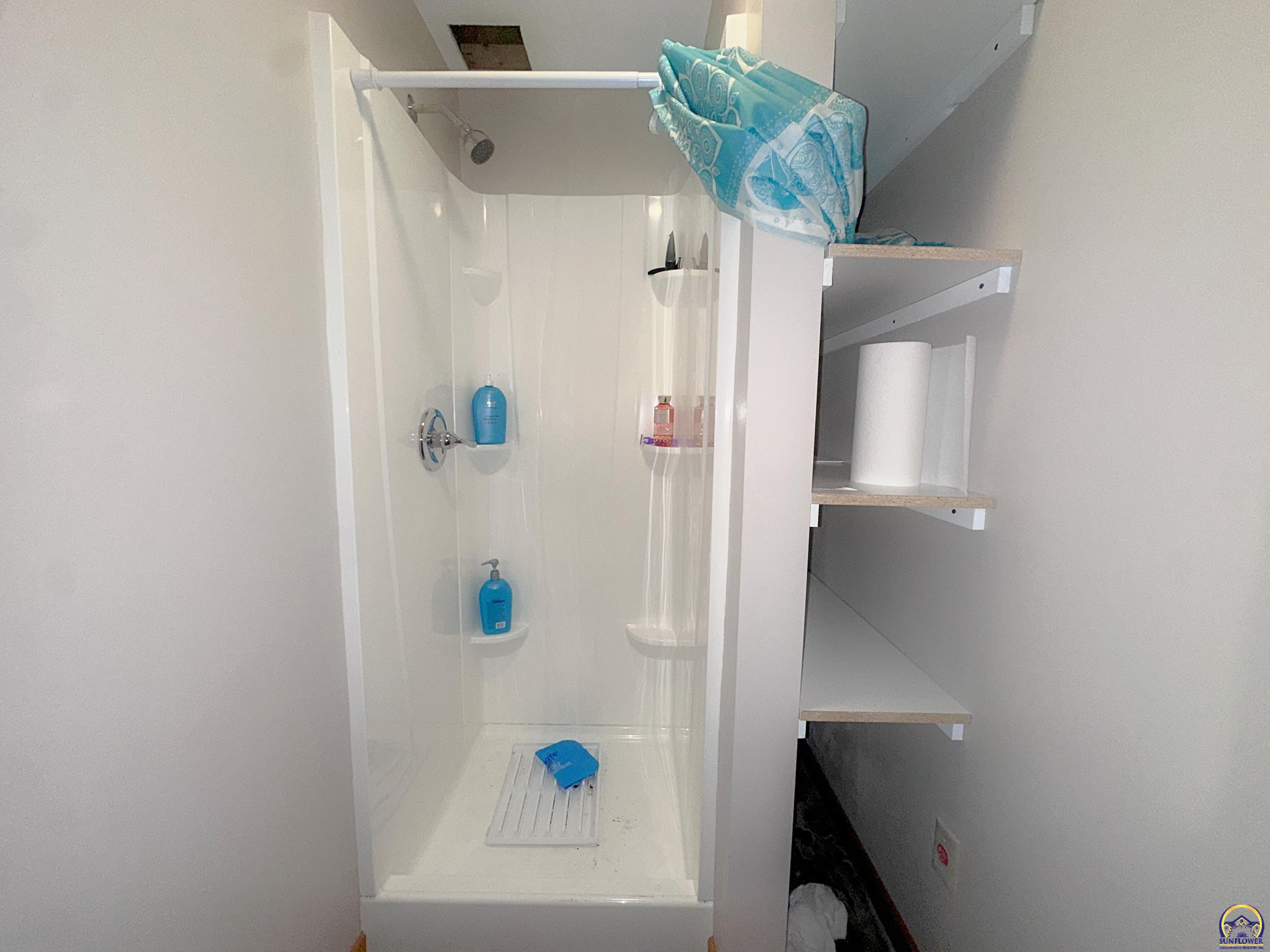 Topeka, Kansas 66611, United States, ,Commercial,Active,253133