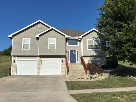 Photo of 1902 Katie Rose Trail, Junction City, KS 66441 (MLS # 245734)