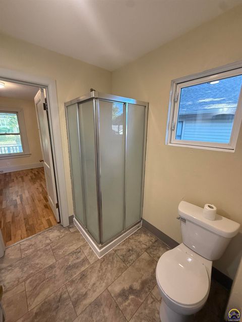 Tiny photo for 206 SW Kendall Ave, Topeka, KS 66606 (MLS # 244503)