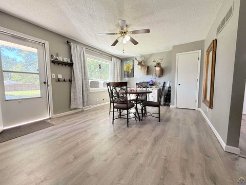 Tiny photo for 802 W 9th St, Junction City, KS 66441 (MLS # 246925)