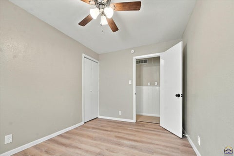 Tiny photo for 3120 SW Arlington St, Topeka, KS 66606 (MLS # 246839)
