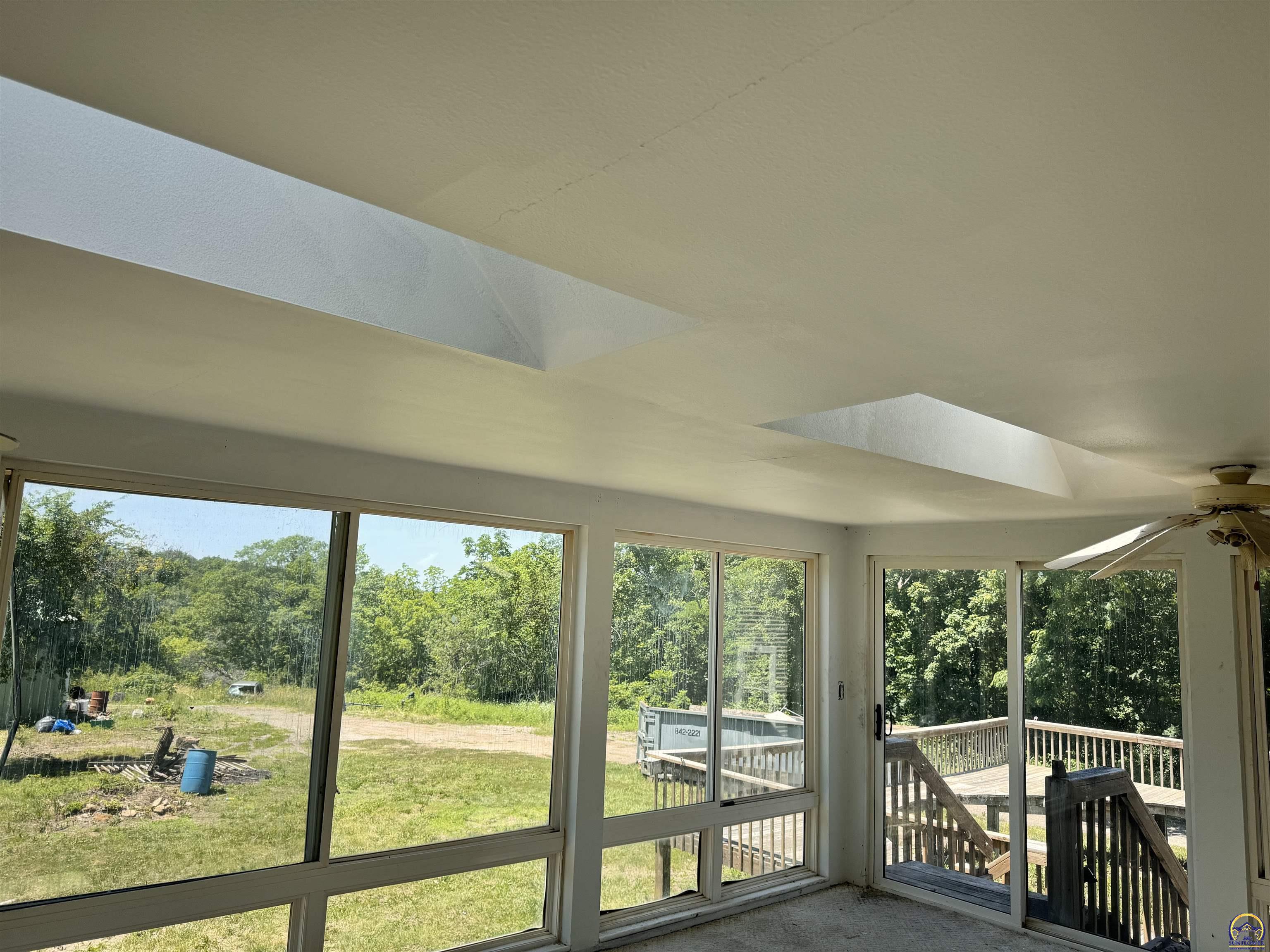 Ozawkie, Kansas 66070, United States, 5 Bedrooms Bedrooms, ,4 BathroomsBathrooms,Residential,Pending,55379