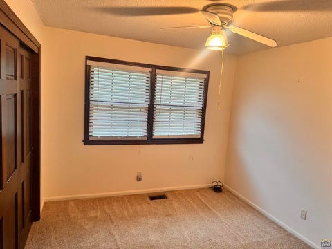 Tiny photo for 5804 SW 25th St, Topeka, KS 66614 (MLS # 246507)