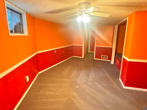Tiny photo for 5804 SW 25th St, Topeka, KS 66614 (MLS # 246507)
