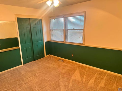 Tiny photo for 5804 SW 25th St, Topeka, KS 66614 (MLS # 246507)