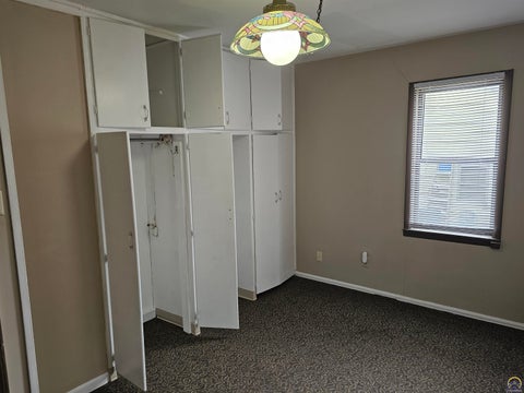 Tiny photo for 2124 SW Morningside Rd, Topeka, KS 66614 (MLS # 244614)