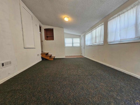 Tiny photo for 15 Union St, Emporia, KS 66801 (MLS # 246487)