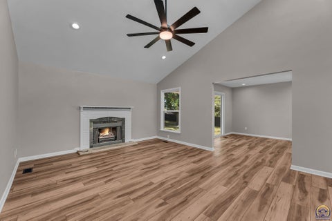 Tiny photo for 5328 NW Green Hills Rd, Topeka, KS 66618 (MLS # 246187)