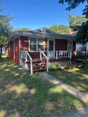 1321 SW WAYNE AVE, TOPEKA, KS 66604 - Image d36acba7112efdfd2e9852ad2b0639da/2241888613