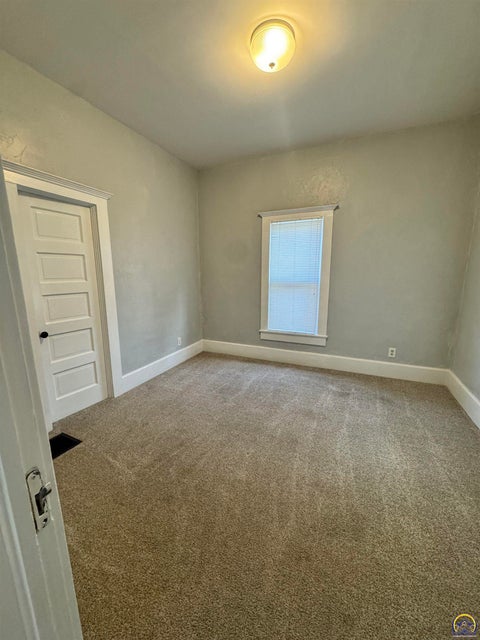 Tiny photo for 805 Congress St, Emporia, KS 66801 (MLS # 246741)