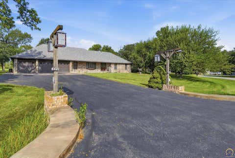 Tiny photo for 4421 NW Halfday Ln, Topeka, KS 66618 (MLS # 246073)