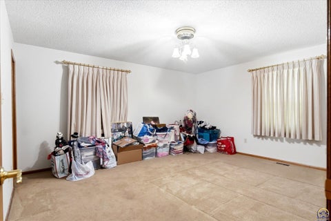 Tiny photo for 4421 NW Halfday Ln, Topeka, KS 66618 (MLS # 246073)