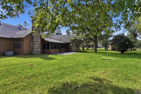 Tiny photo for 4421 NW Halfday Ln, Topeka, KS 66618 (MLS # 246073)