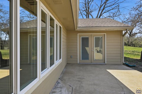 Tiny photo for 9540 SW Hodges Rd, Auburn, KS 66402 (MLS # 243619)