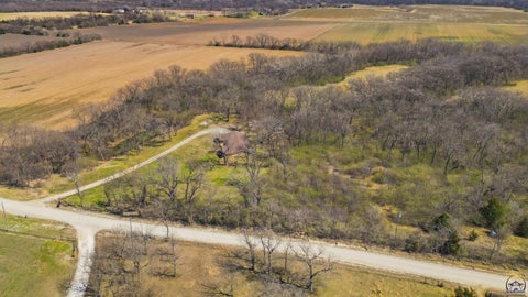 Tiny photo for 9540 SW Hodges Rd, Auburn, KS 66402 (MLS # 243619)