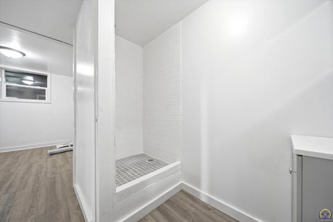 Tiny photo for 1224 SE 35th Ter, Topeka, KS 66605 (MLS # 246750)