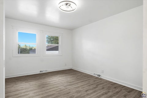 Tiny photo for 1224 SE 35th Ter, Topeka, KS 66605 (MLS # 246750)