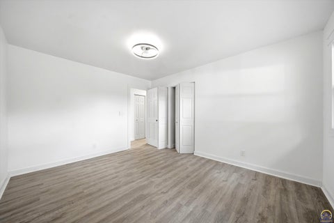 Tiny photo for 1224 SE 35th Ter, Topeka, KS 66605 (MLS # 246750)