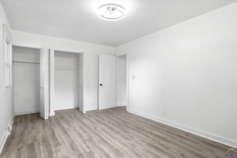 Tiny photo for 1224 SE 35th Ter, Topeka, KS 66605 (MLS # 246750)