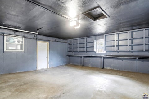 Tiny photo for 1224 SE 35th Ter, Topeka, KS 66605 (MLS # 246750)