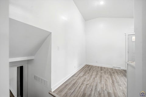 Tiny photo for 1224 SE 35th Ter, Topeka, KS 66605 (MLS # 246750)