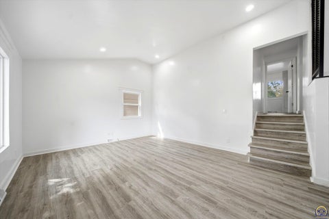 Tiny photo for 1224 SE 35th Ter, Topeka, KS 66605 (MLS # 246750)