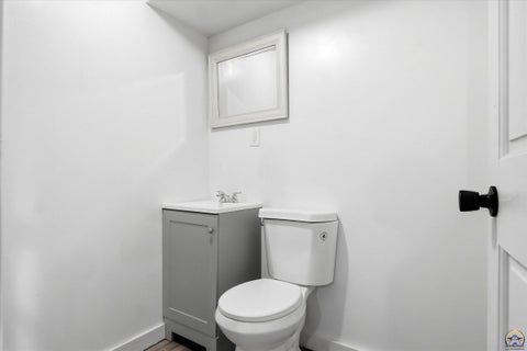 Tiny photo for 1224 SE 35th Ter, Topeka, KS 66605 (MLS # 246750)