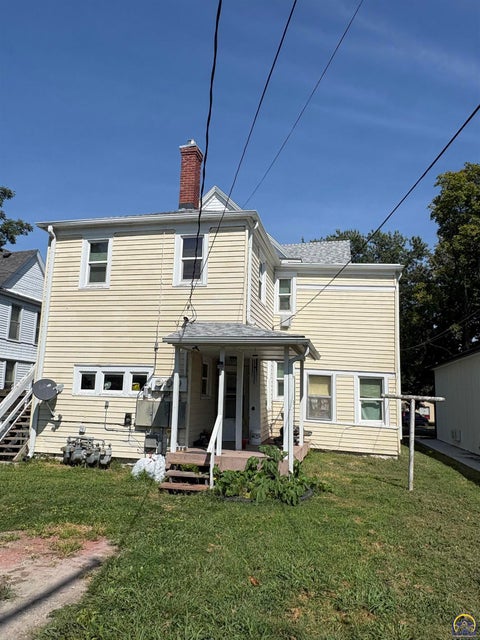 Tiny photo for 613 Exchange St, Emporia, KS 66801 (MLS # 246112)