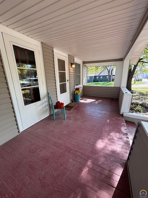 Tiny photo for 304 Westphalia St, Olpe, KS 66865 (MLS # 247141)