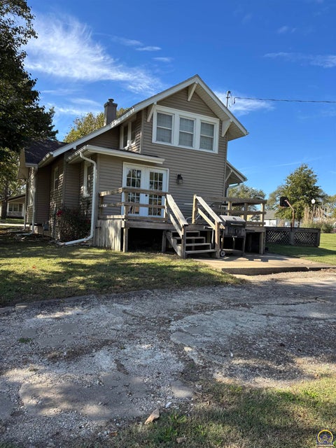 Tiny photo for 304 Westphalia St, Olpe, KS 66865 (MLS # 247141)